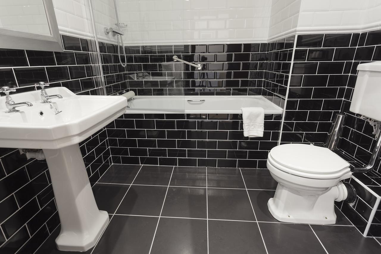 Ashford Chester Beatty Inn מראה חיצוני תמונה