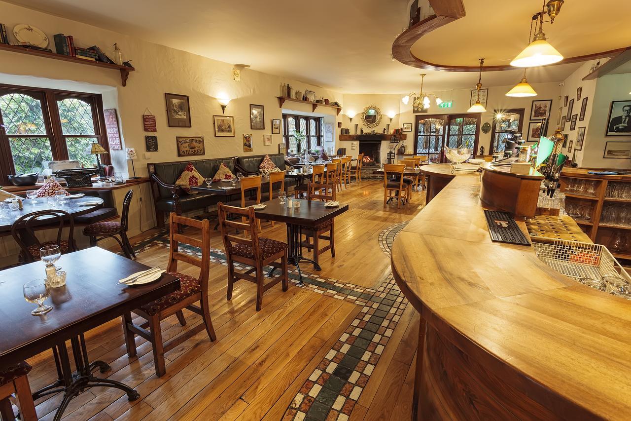 Ashford Chester Beatty Inn מראה חיצוני תמונה