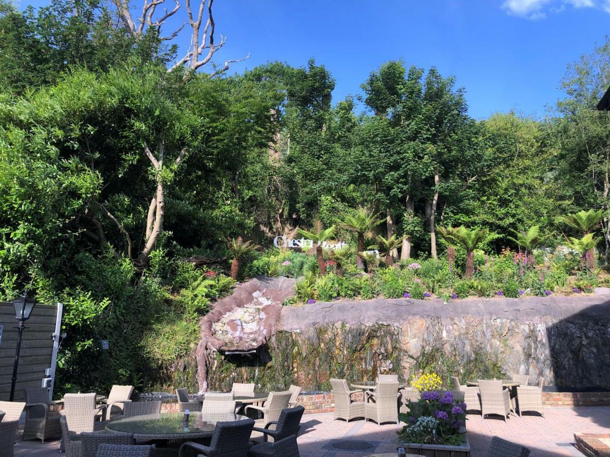 Ashford Chester Beatty Inn מראה חיצוני תמונה