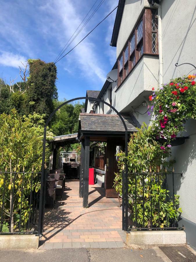 Ashford Chester Beatty Inn מראה חיצוני תמונה